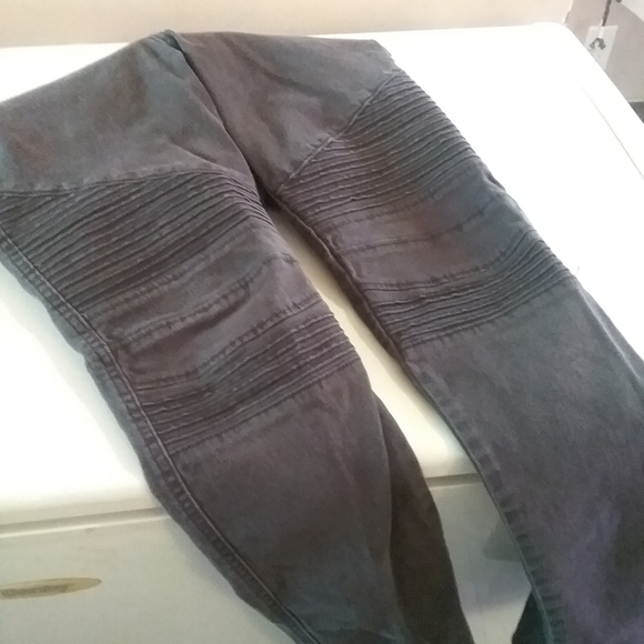 H&M Boys Jeans - Picture 8 of 8